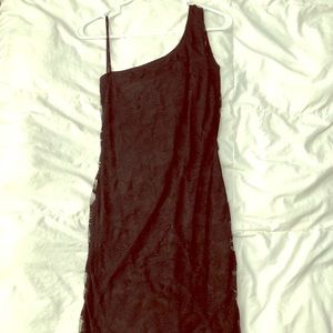 Black, single should, lace dress